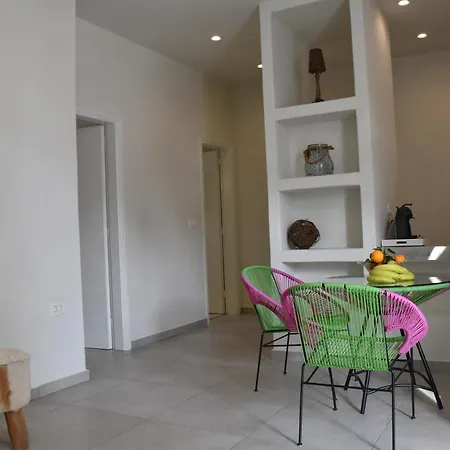 Appartamento De_naxia *